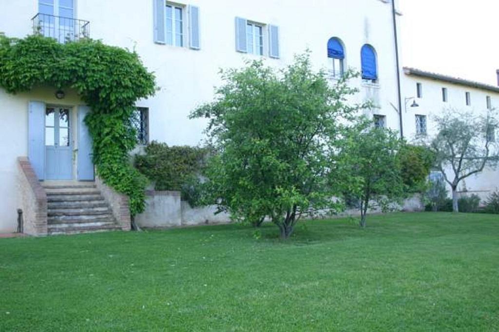 סוביצ'ילה Agriturismo Borgo Personatina מראה חיצוני תמונה