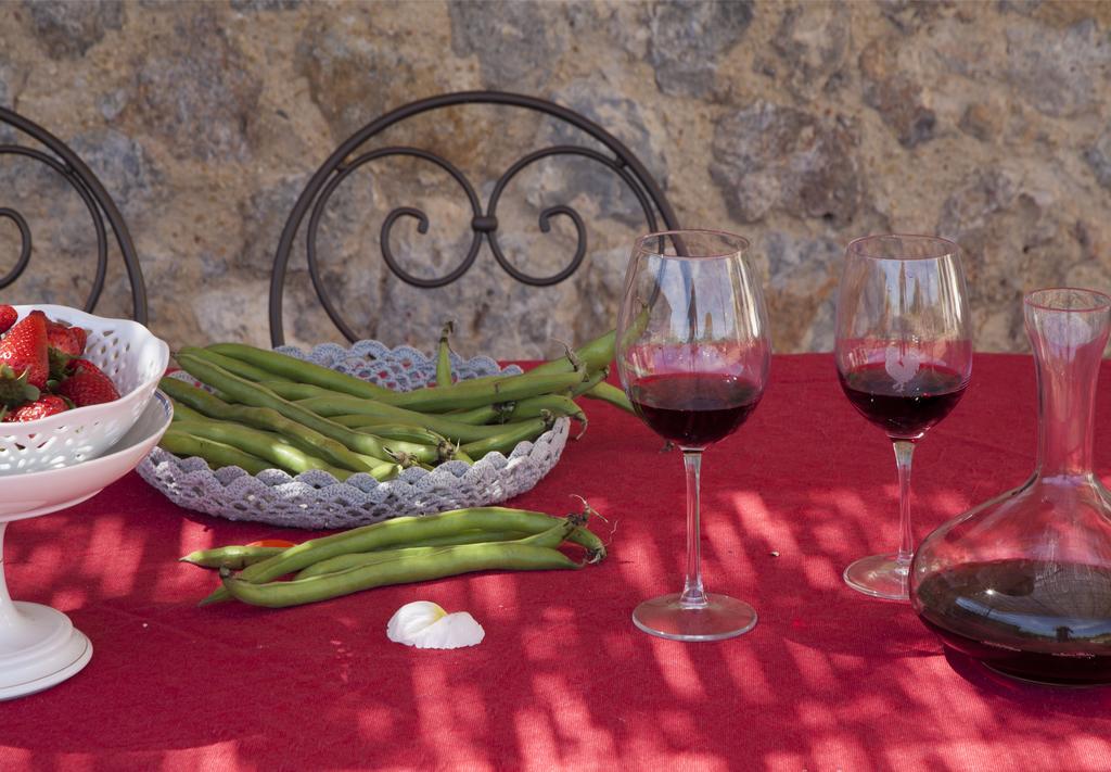 סוביצ'ילה Agriturismo Borgo Personatina מראה חיצוני תמונה