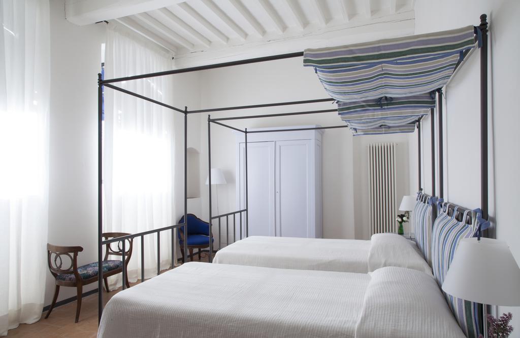 סוביצ'ילה Agriturismo Borgo Personatina מראה חיצוני תמונה