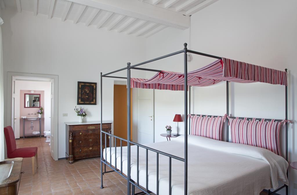 סוביצ'ילה Agriturismo Borgo Personatina מראה חיצוני תמונה