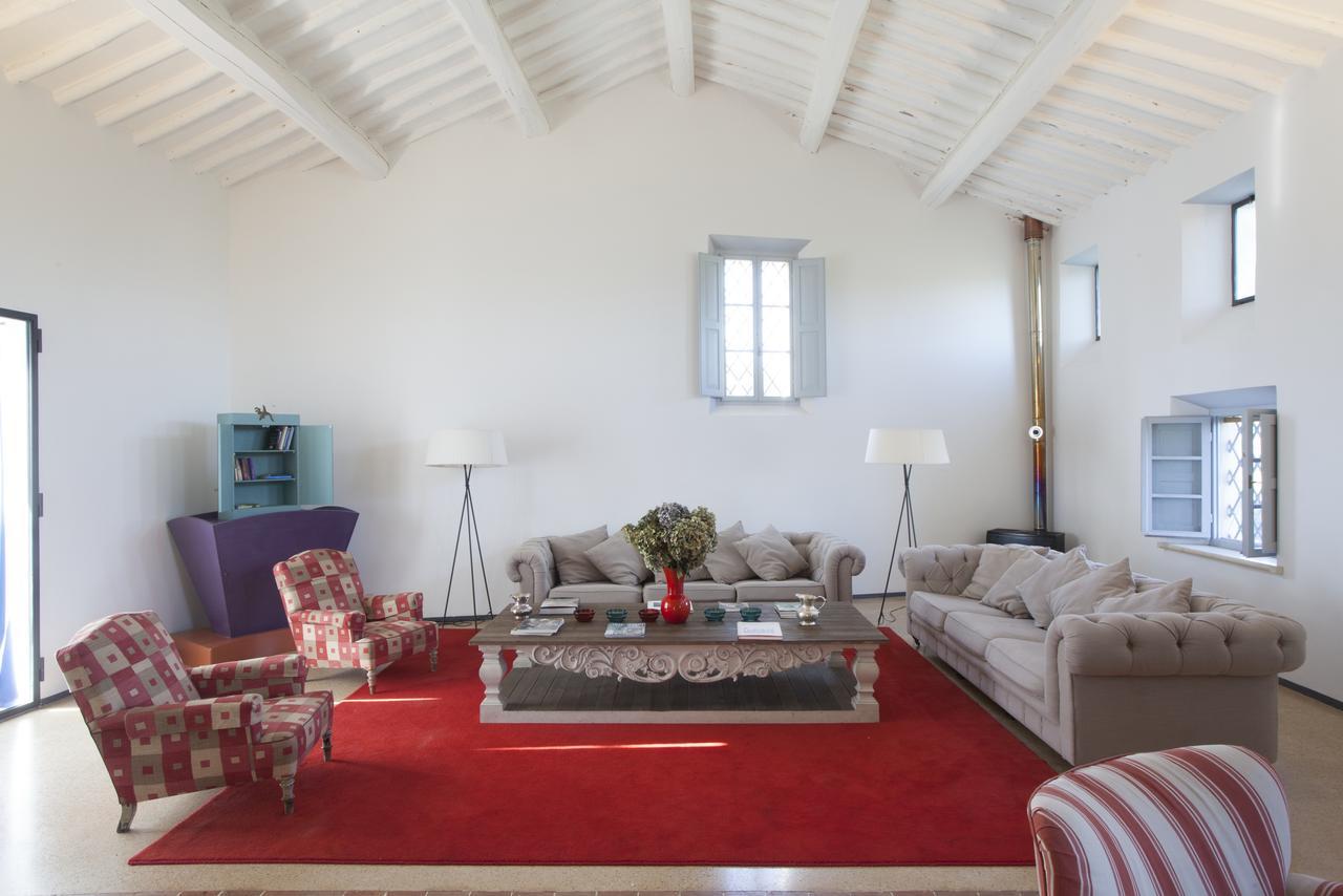 סוביצ'ילה Agriturismo Borgo Personatina מראה חיצוני תמונה